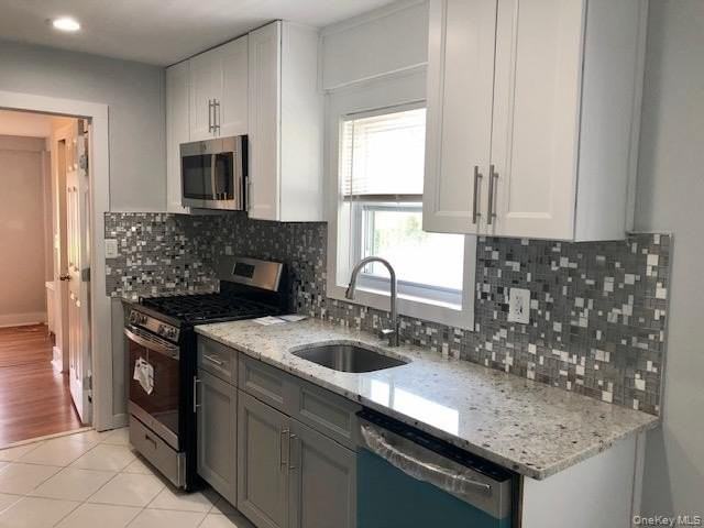 100 Earle Ave #1 - Photo 5 of 18