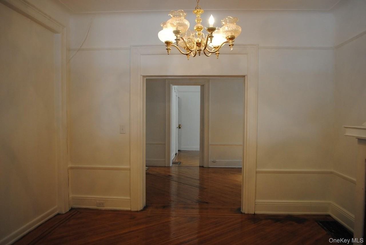 417 Marlborough Rd #1stFL - Photo 5 of 6