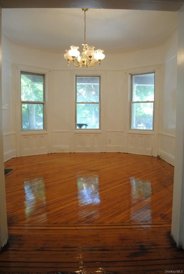 417 Marlborough Rd #1stFL - Photo 6 of 6