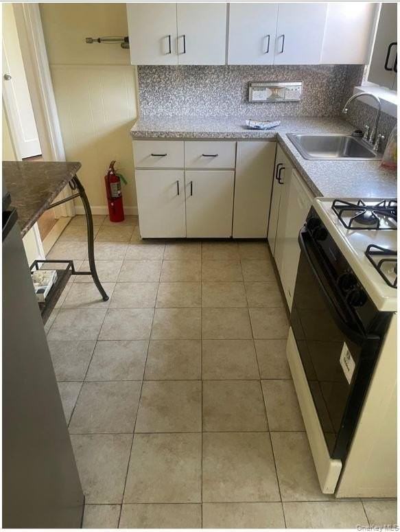64 Stuart Ave - Photo 5 of 13