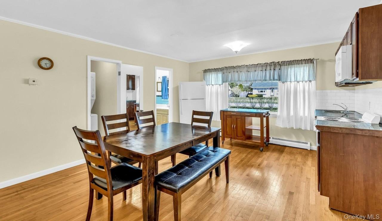 13 Argonne Rd W - Photo 3 of 19