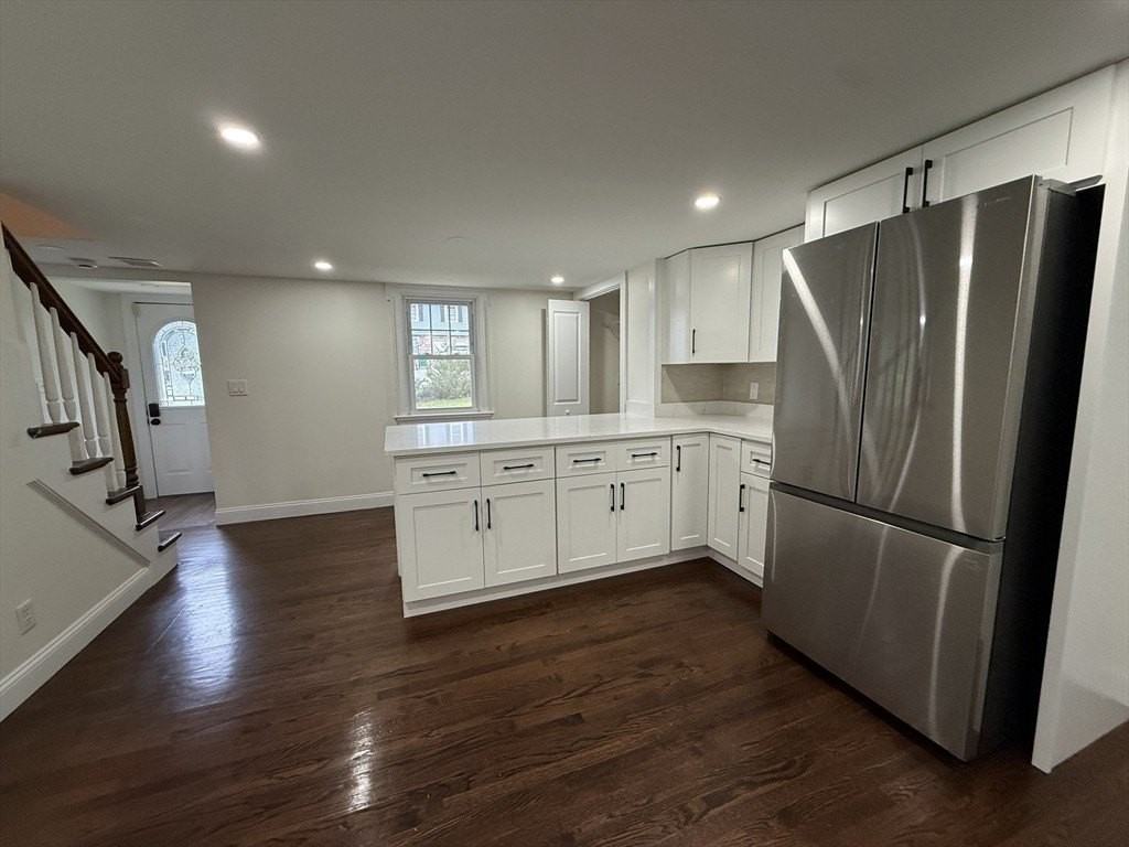 9 Glen Ave #A - Photo 4 of 18