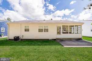 featured image of 60 Whitmore Dr