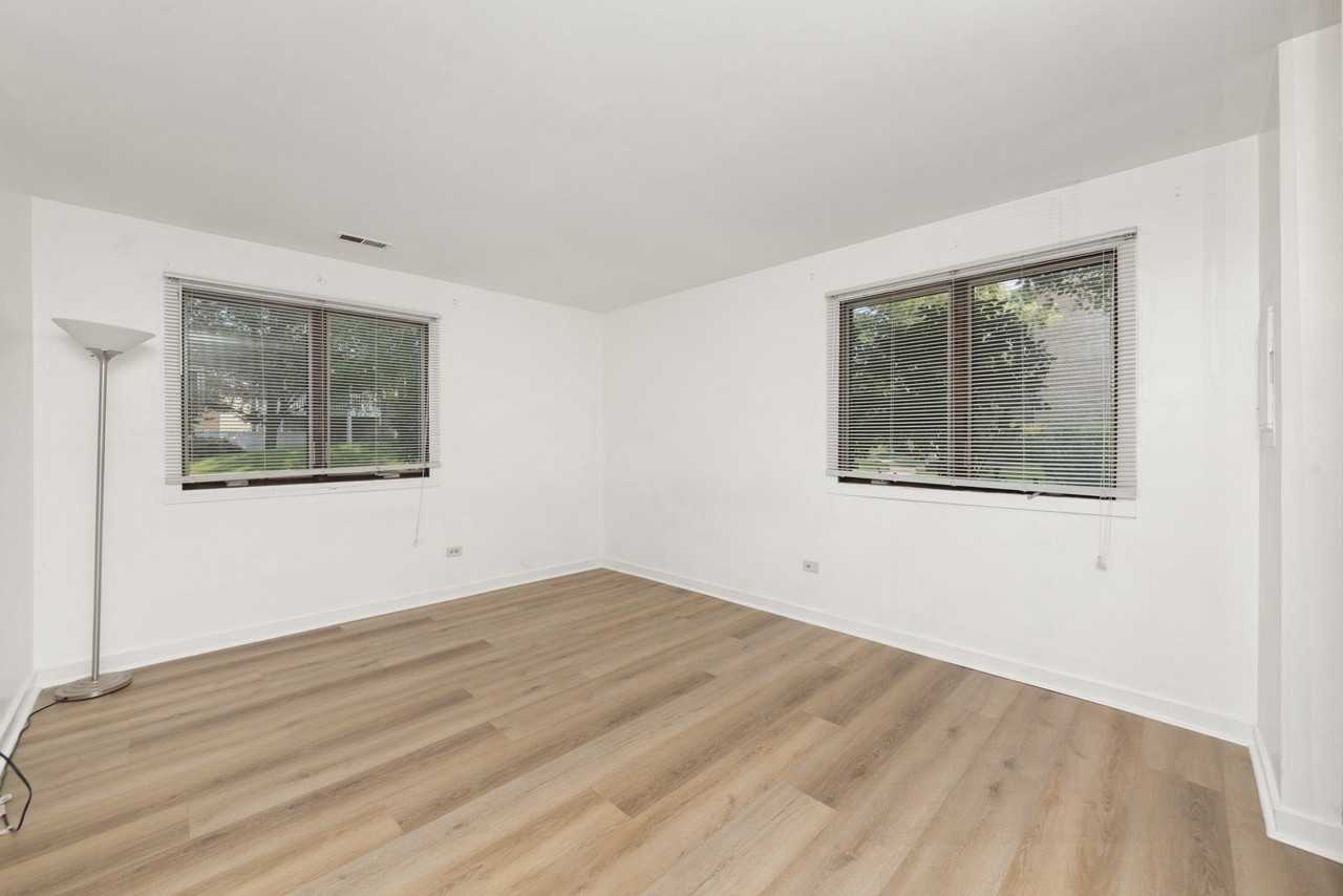1420 Stonebridge Cir #N3 - Photo 7 of 13