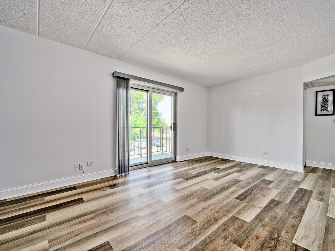 3849 N Parkway Dr #2A - Photo 3 of 15