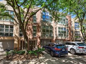 2365 N Wayne Ave - Photo 1 of 1