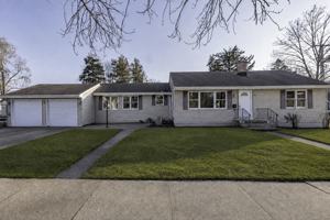 featured image of 821 12th St