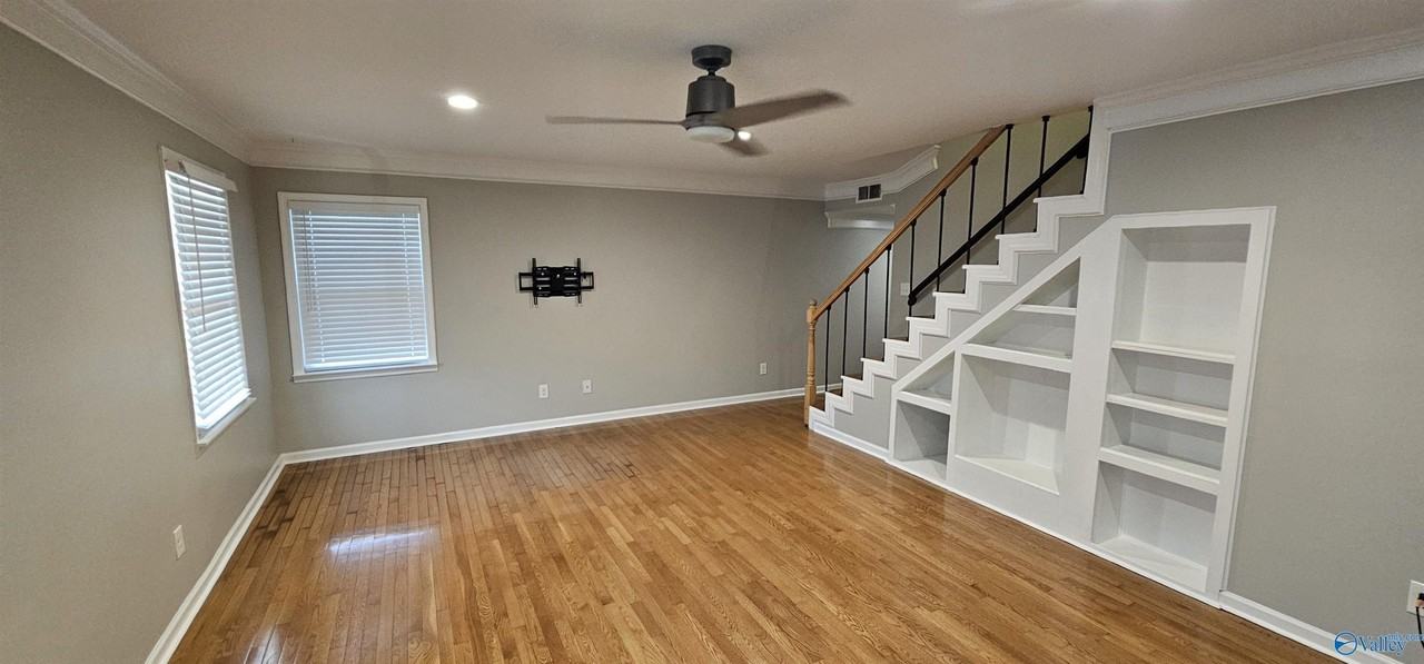 512 Market St Ne #11 - Photo 3 of 41