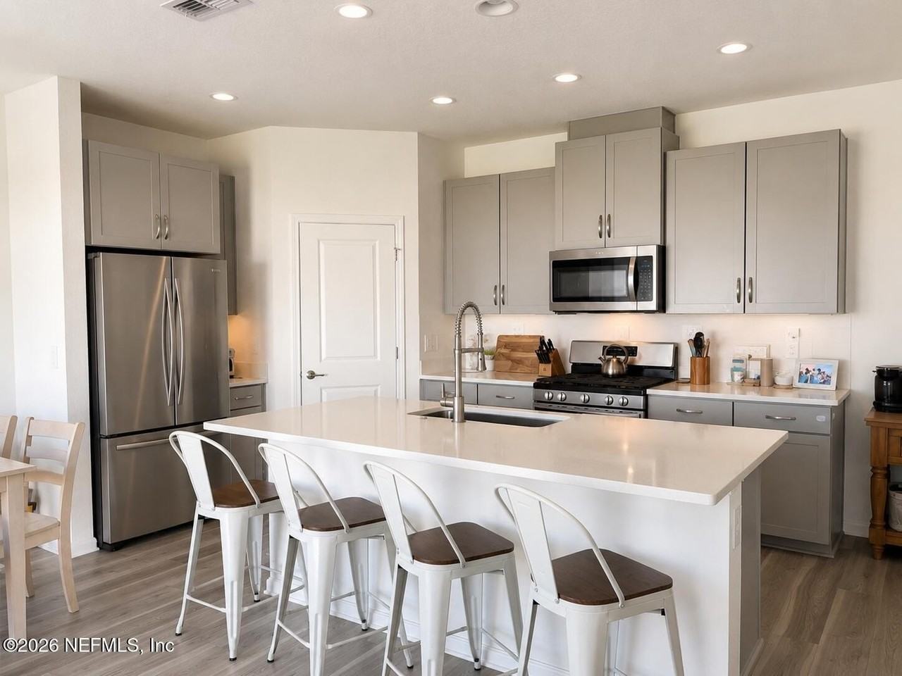 47 Carbonell Pl - Photo 2 of 23