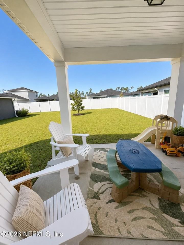 47 Carbonell Pl - Photo 4 of 23