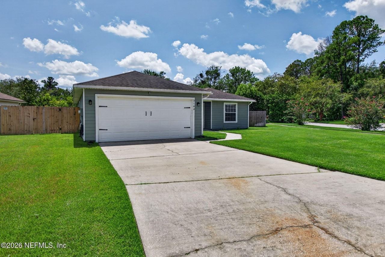 3183 Wavering Ln - Photo 3 of 49