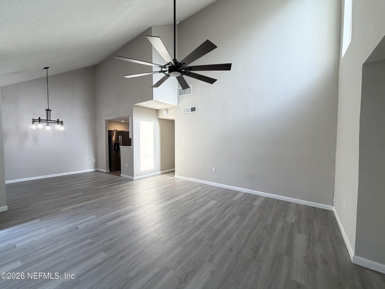 3545 N Ride Dr - Photo 3 of 18