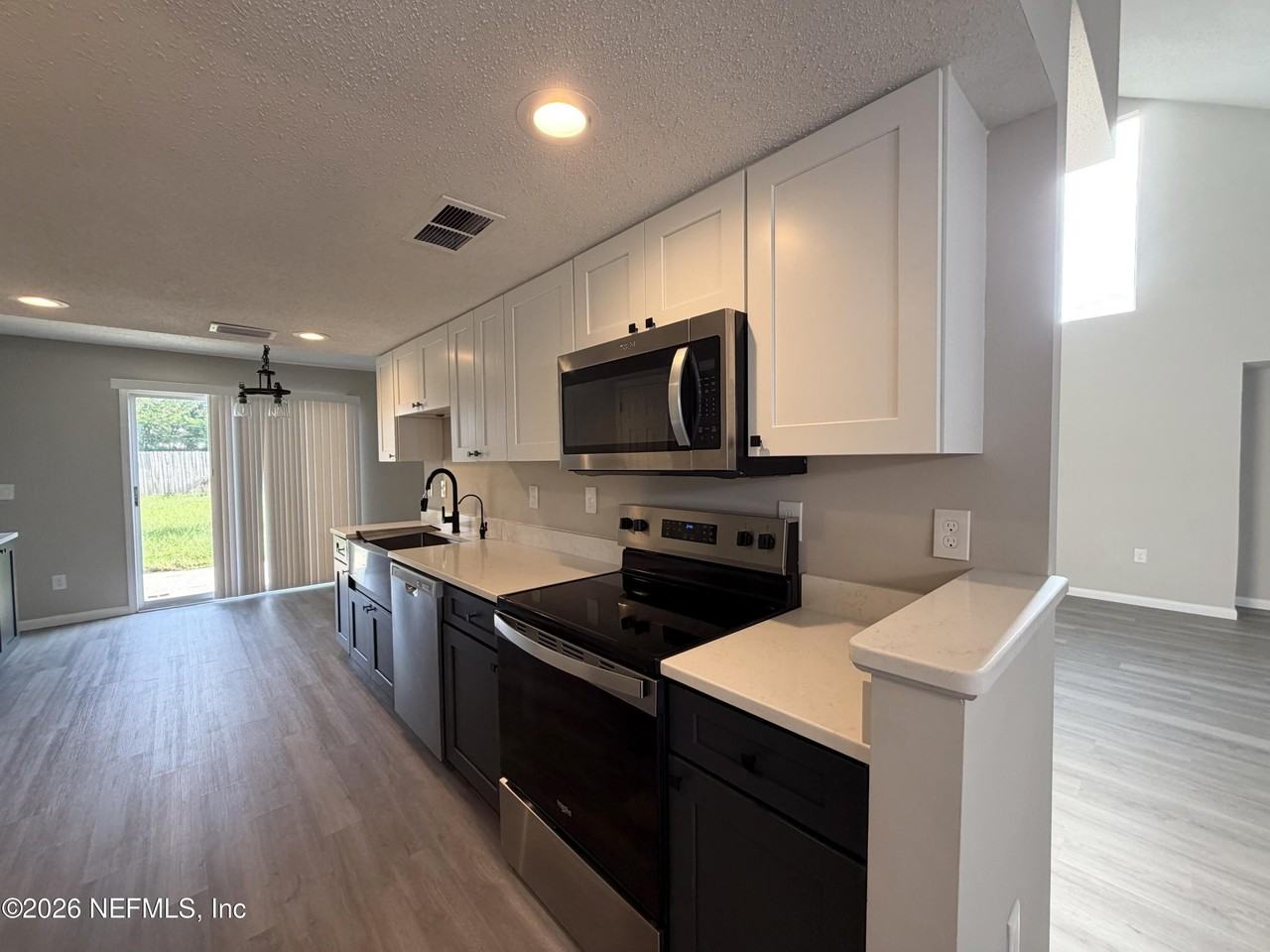 3545 N Ride Dr - Photo 6 of 18