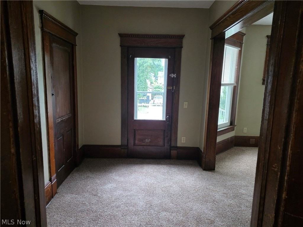 407 1/2 N 10th St - Photo 3 of 13