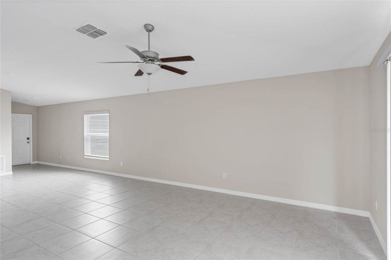 39895 Harvest Creek Ln - Photo 6 of 20