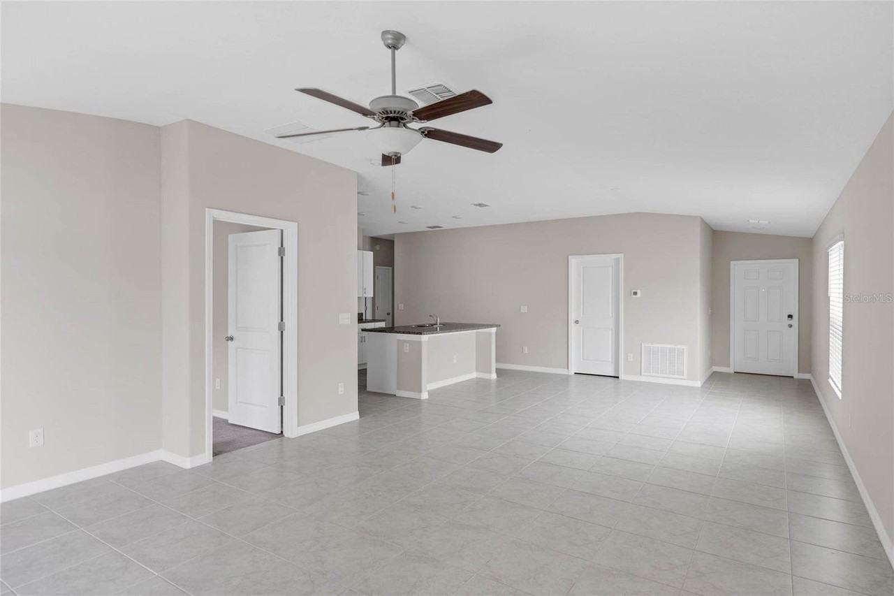 39895 Harvest Creek Ln - Photo 7 of 20