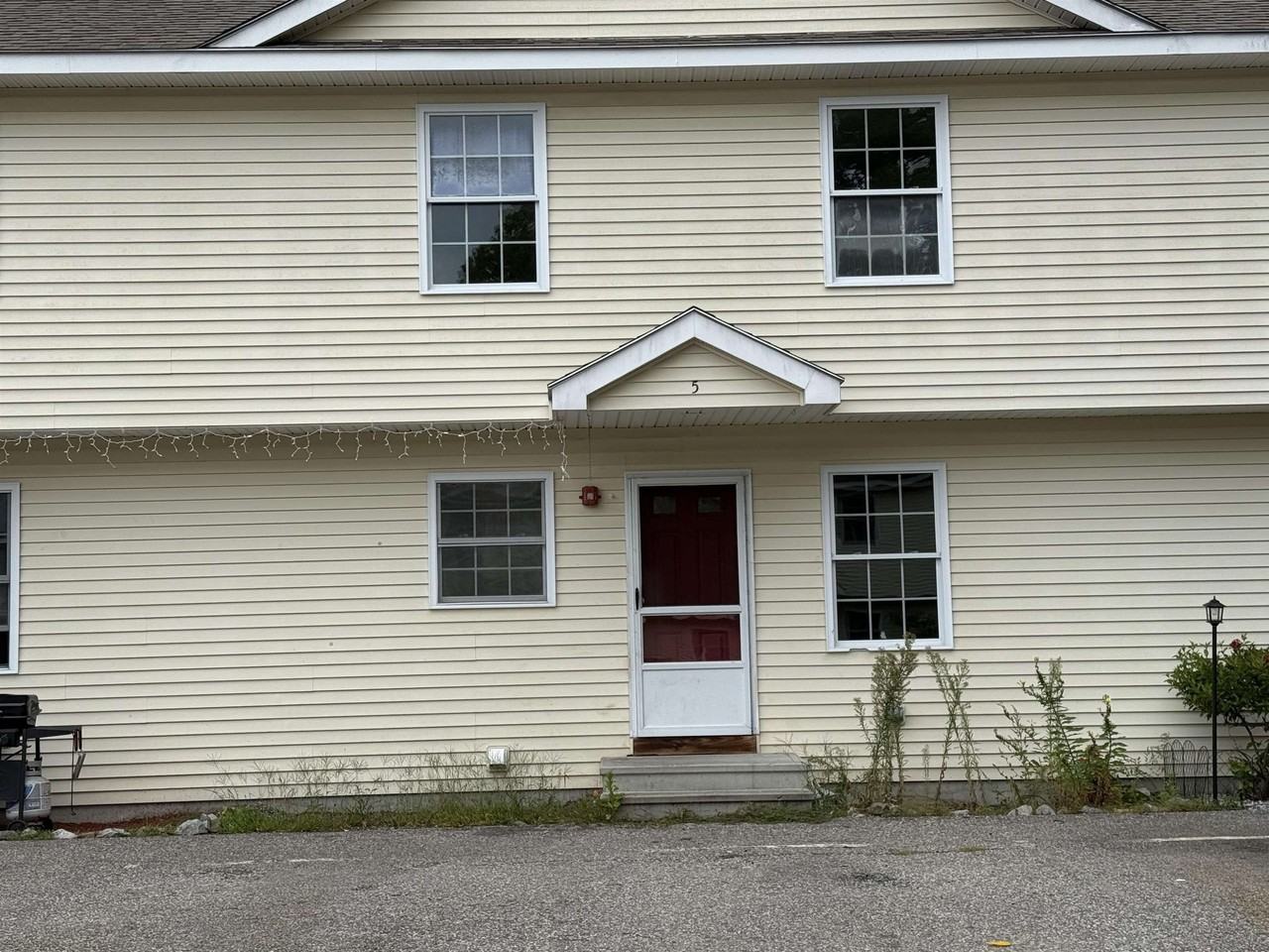 295 Mechanic St #5 - Photo 2 of 16