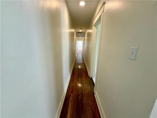 5533 Willow St - Photo 4 of 16