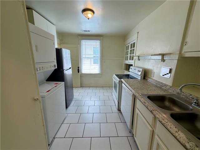 5533 Willow St - Photo 5 of 16