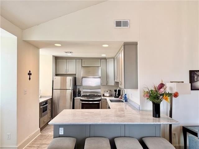 937 Saint Louis St #3 - Photo 6 of 17