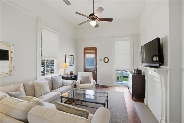 812 Henry Clay Ave - Photo 4 of 27
