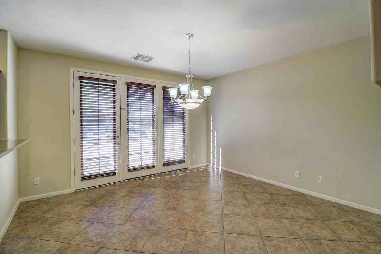 15359 W Columbine Dr - Photo 7 of 26