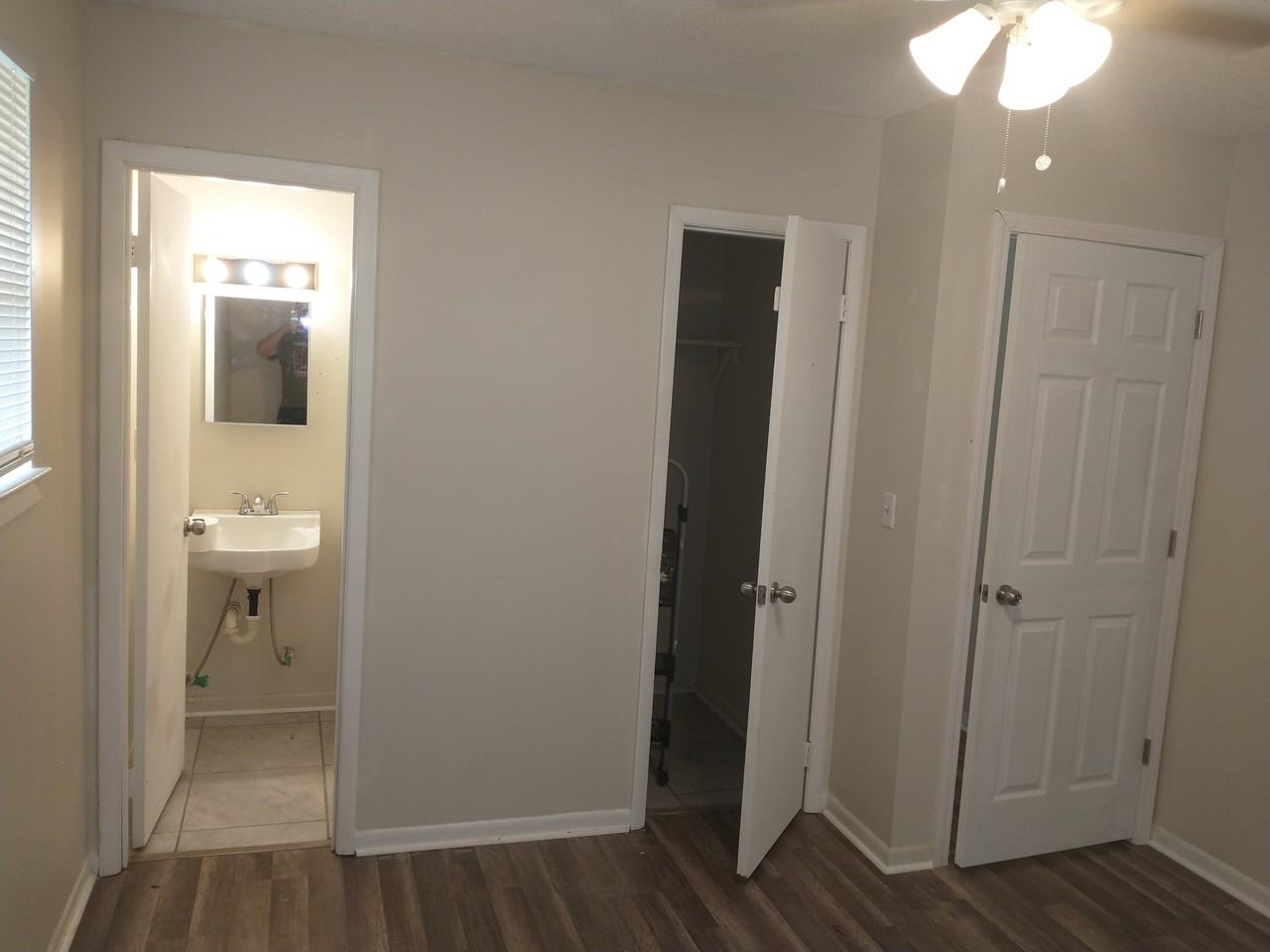 108 First Family Dr - Photo 3 of 9