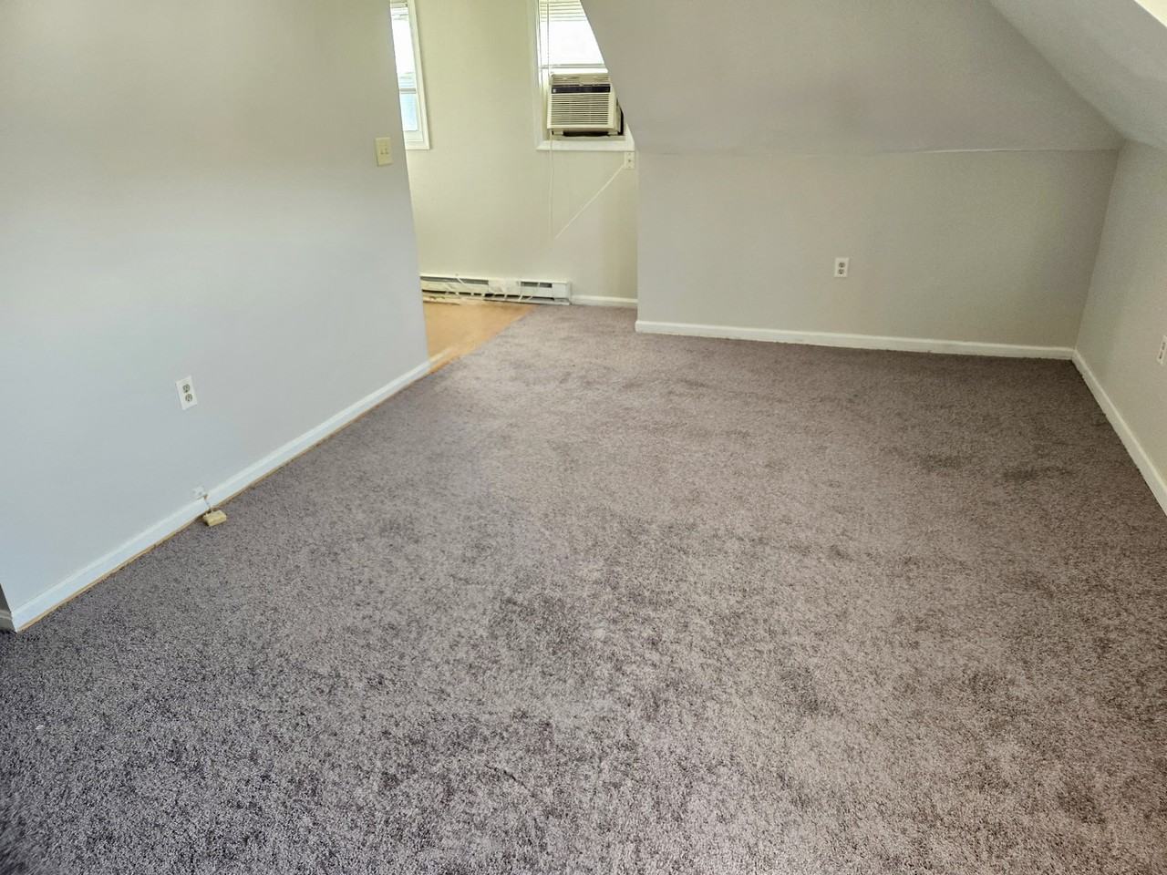 11689 Somerset Ave #4 - Photo 3 of 3