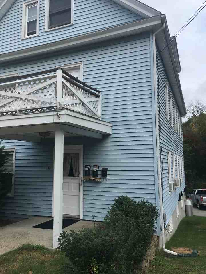 238 Poquonnock Rd #1 - Photo 4 of 22