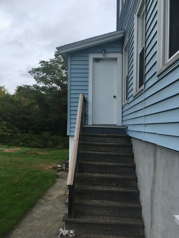 238 Poquonnock Rd #1 - Photo 7 of 22