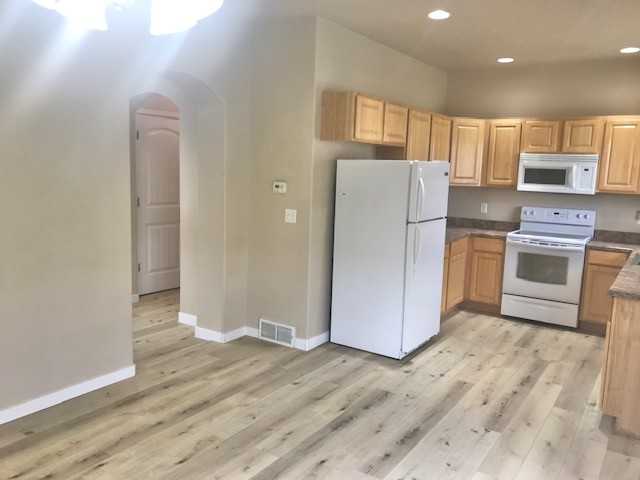 1621 Westsouth #54 - Photo 6 of 26