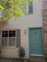 835 W Lawson St #106 - Photo 1 of 1