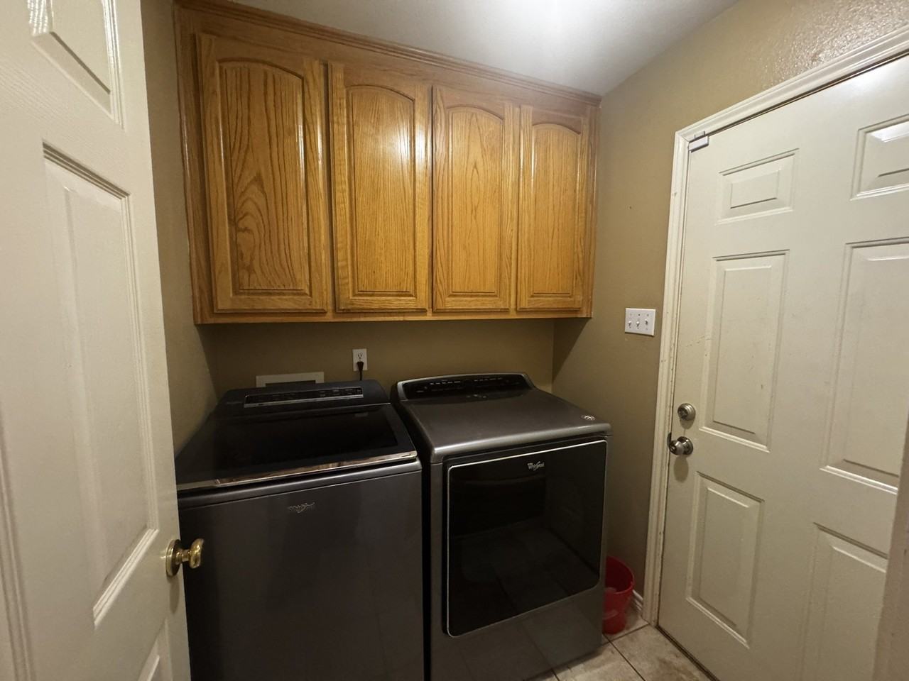1449 Oakwood Dr - Photo 7 of 15