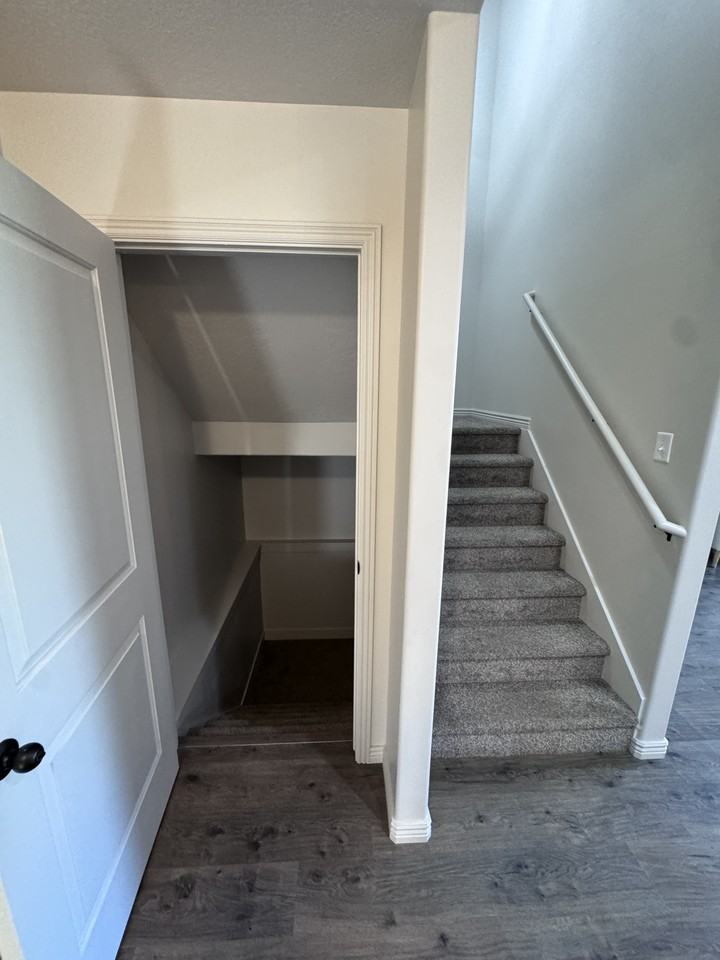673 Ne - Photo 2 of 50