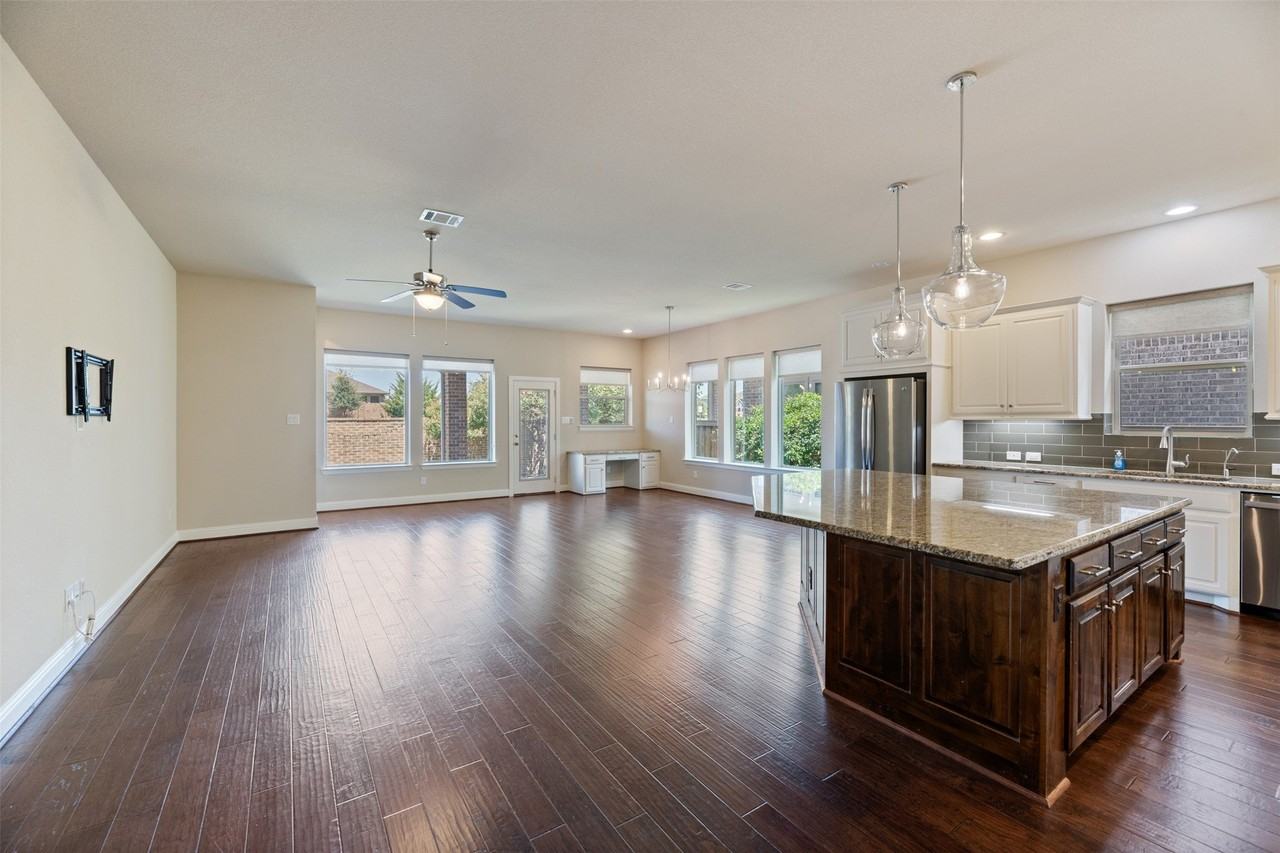 3015 Newsom Ridge Dr - Photo 6 of 23