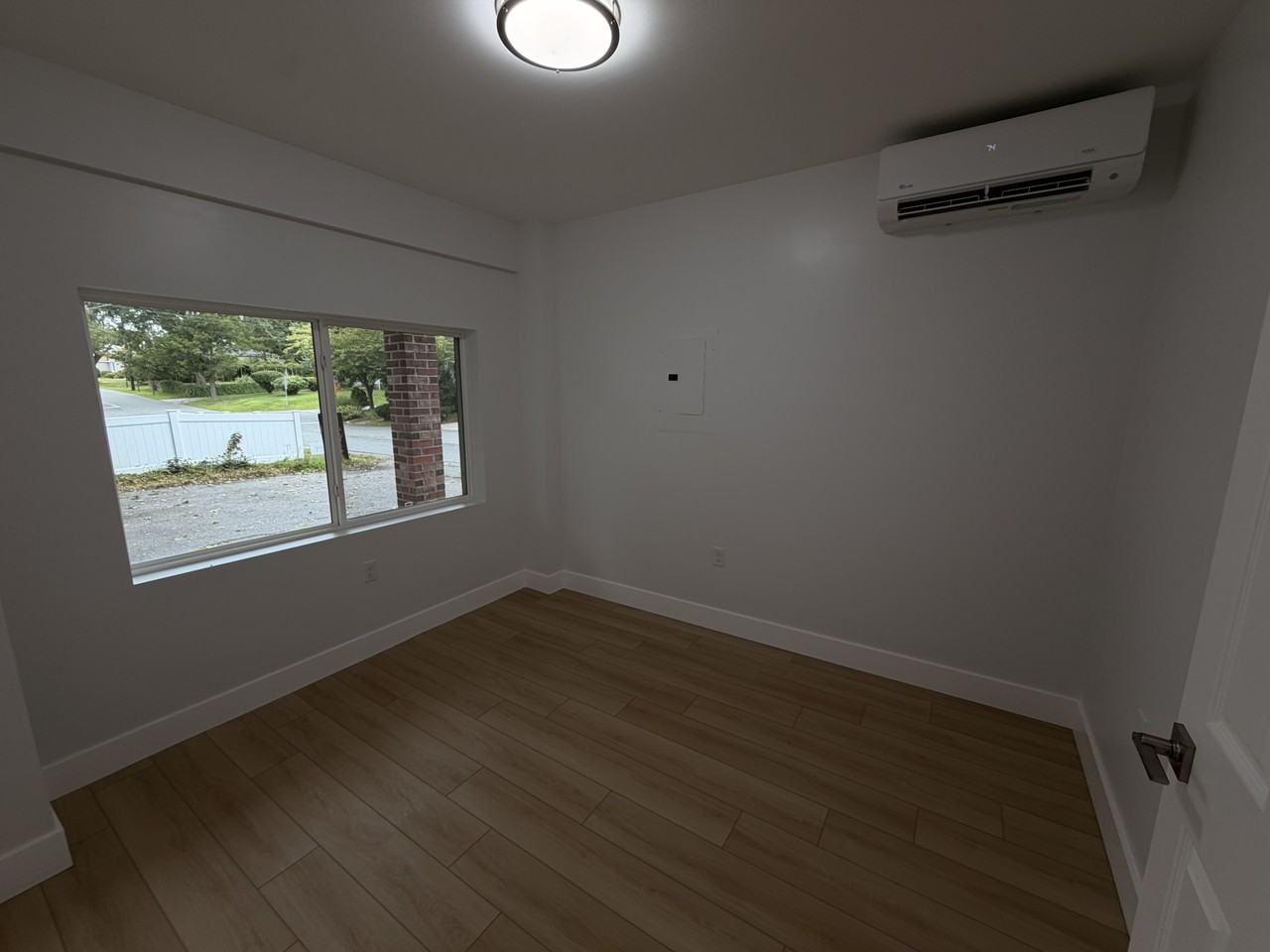 97 Roffee St #99B - Photo 2 of 7