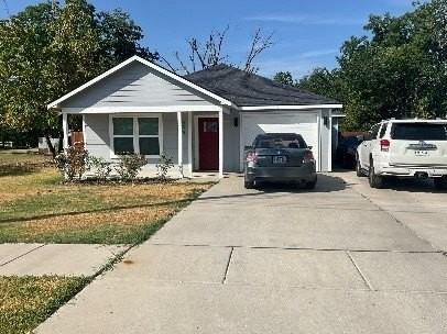 504 Thomas St - Photo 2 of 4