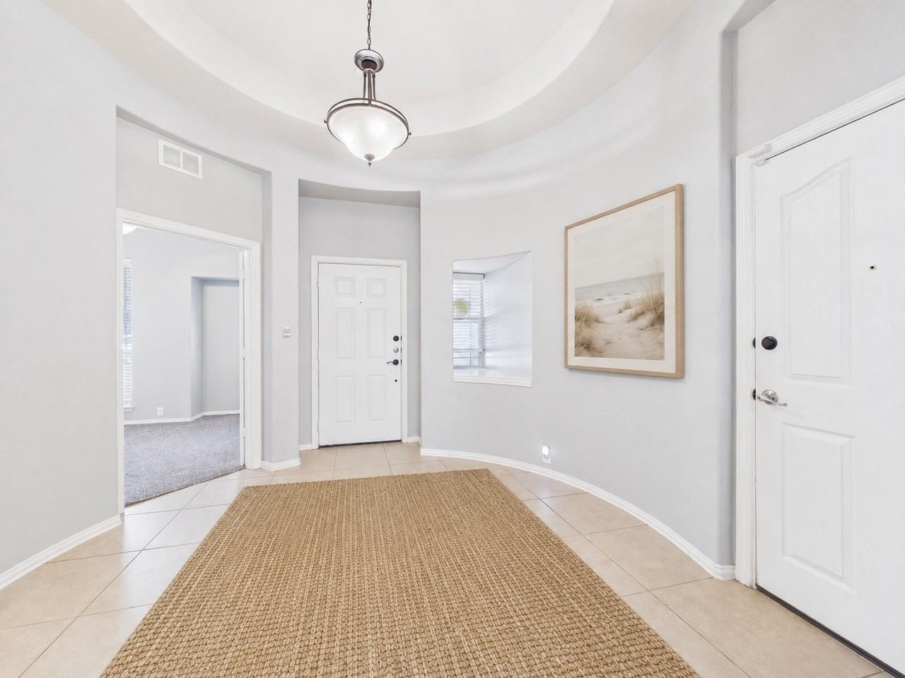 4104 Volk Ct - Photo 7 of 40