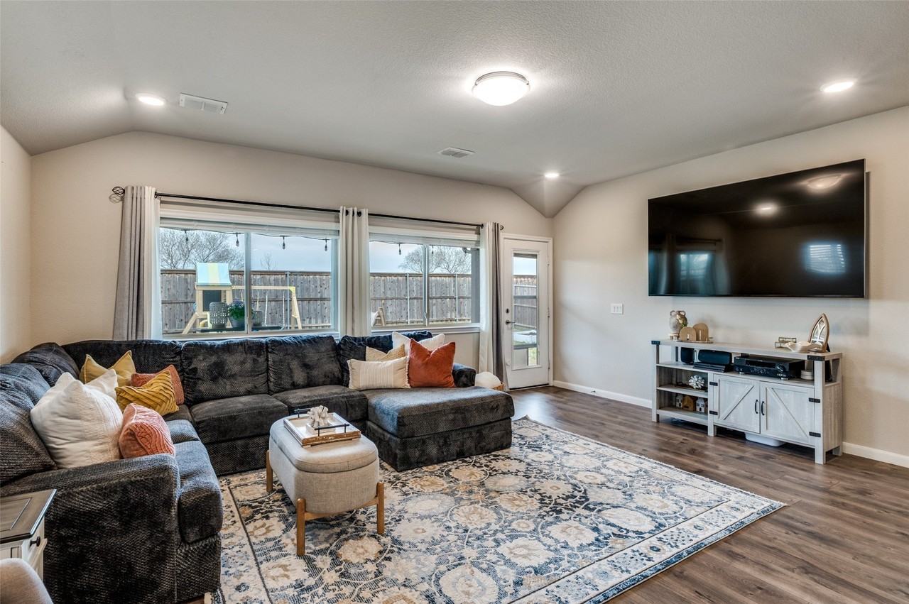 3304 Adobe Vis - Photo 4 of 24