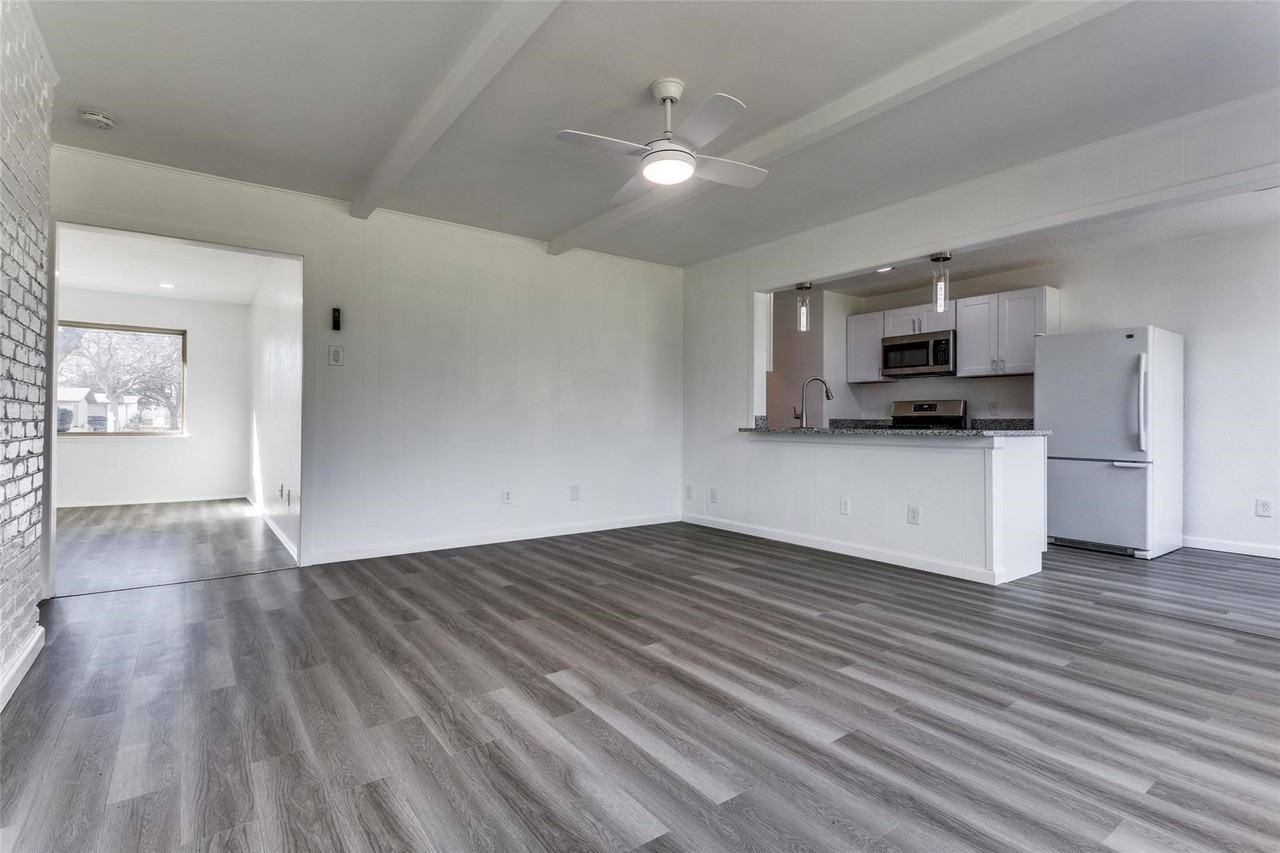 1606 W Shore Dr - Photo 6 of 25
