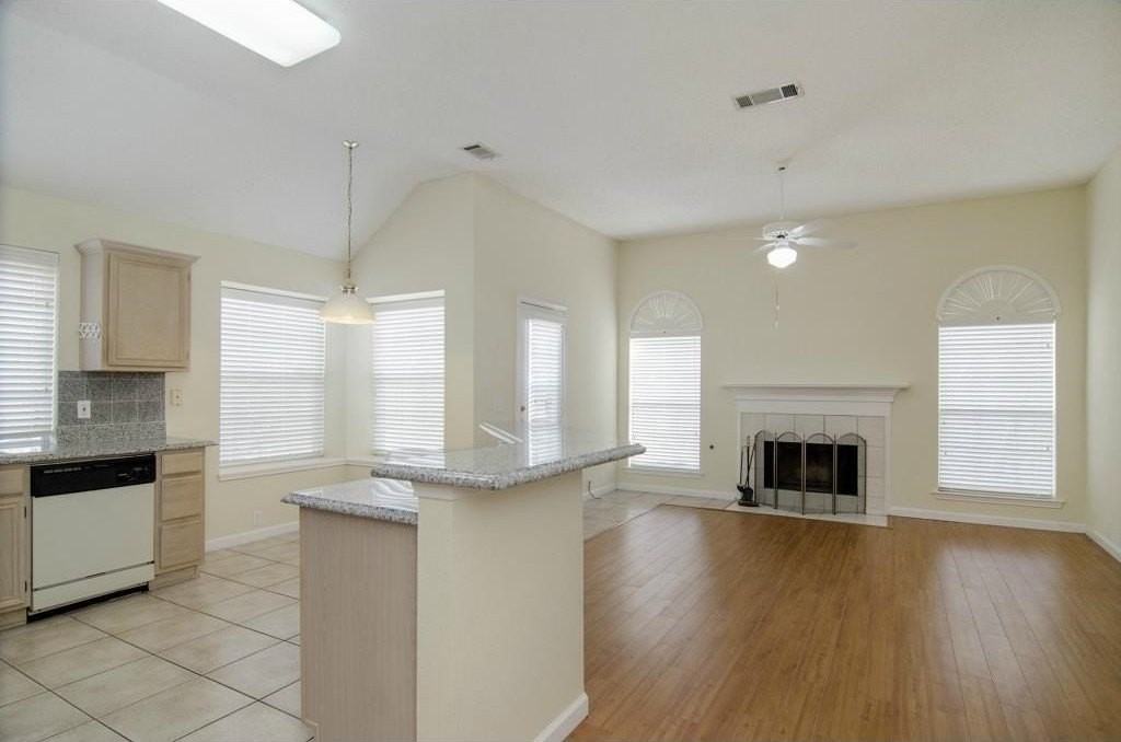 5808 Coldcreek Ct - Photo 3 of 6