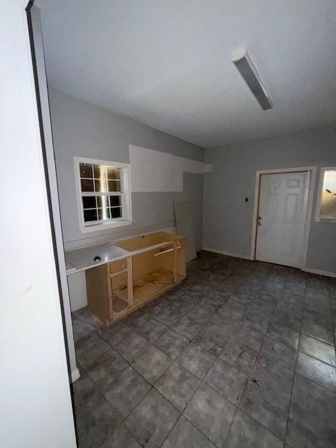 1521 N Palace Ave - Photo 3 of 5