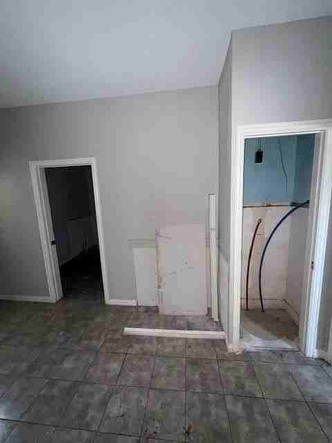 1521 N Palace Ave - Photo 4 of 5