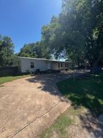 featured image of 425 N 3rd St