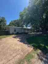425 N 3rd St - Photo 1 of 1