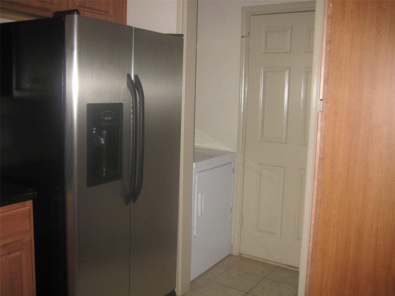 12660 Bay Ave - Photo 4 of 23