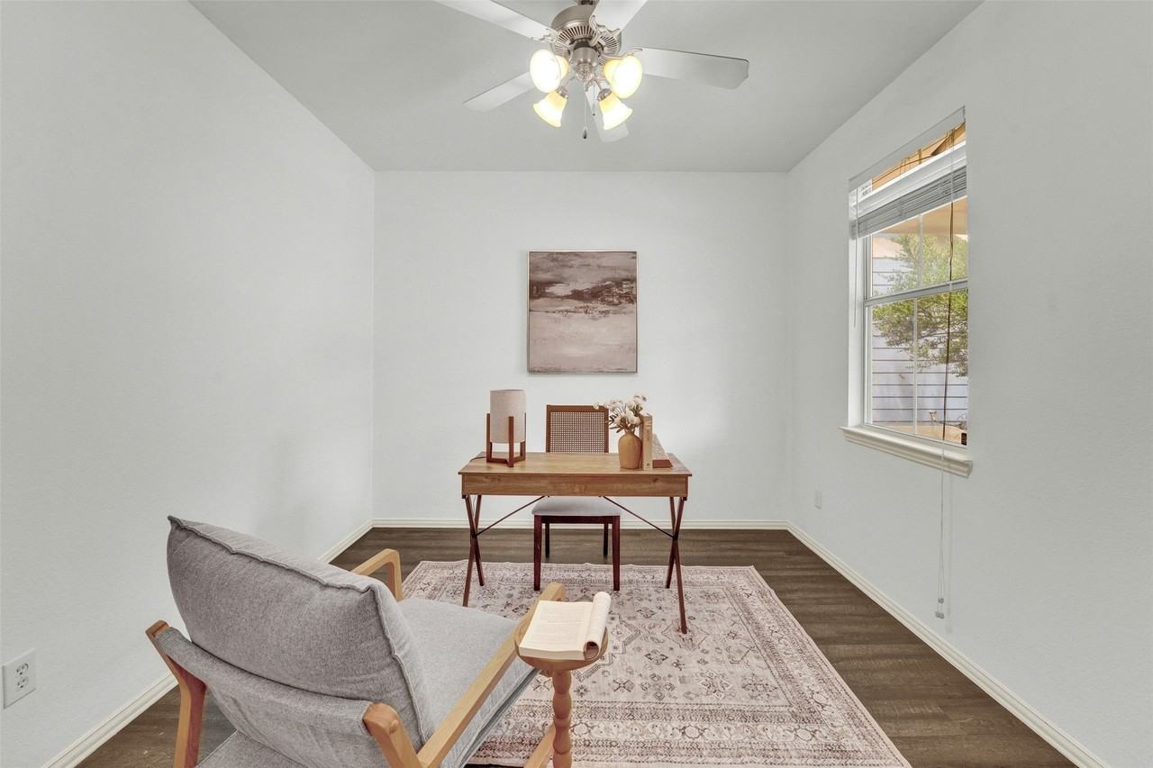 10108 Cherry Hill Ln - Photo 4 of 28