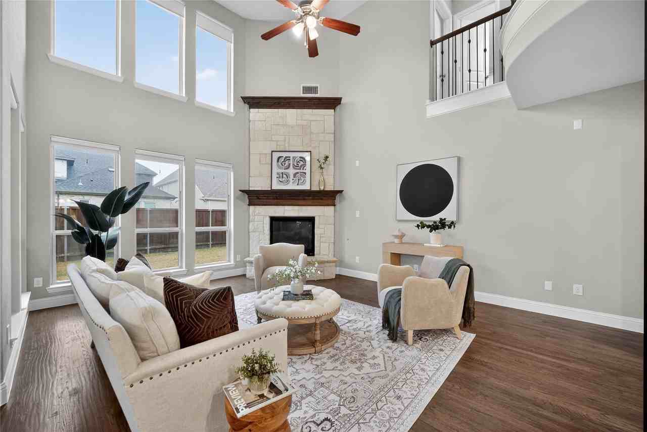 5404 Gypsum Dr - Photo 2 of 40