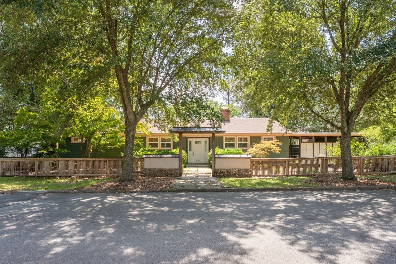 223 Edgefield Ave Nw