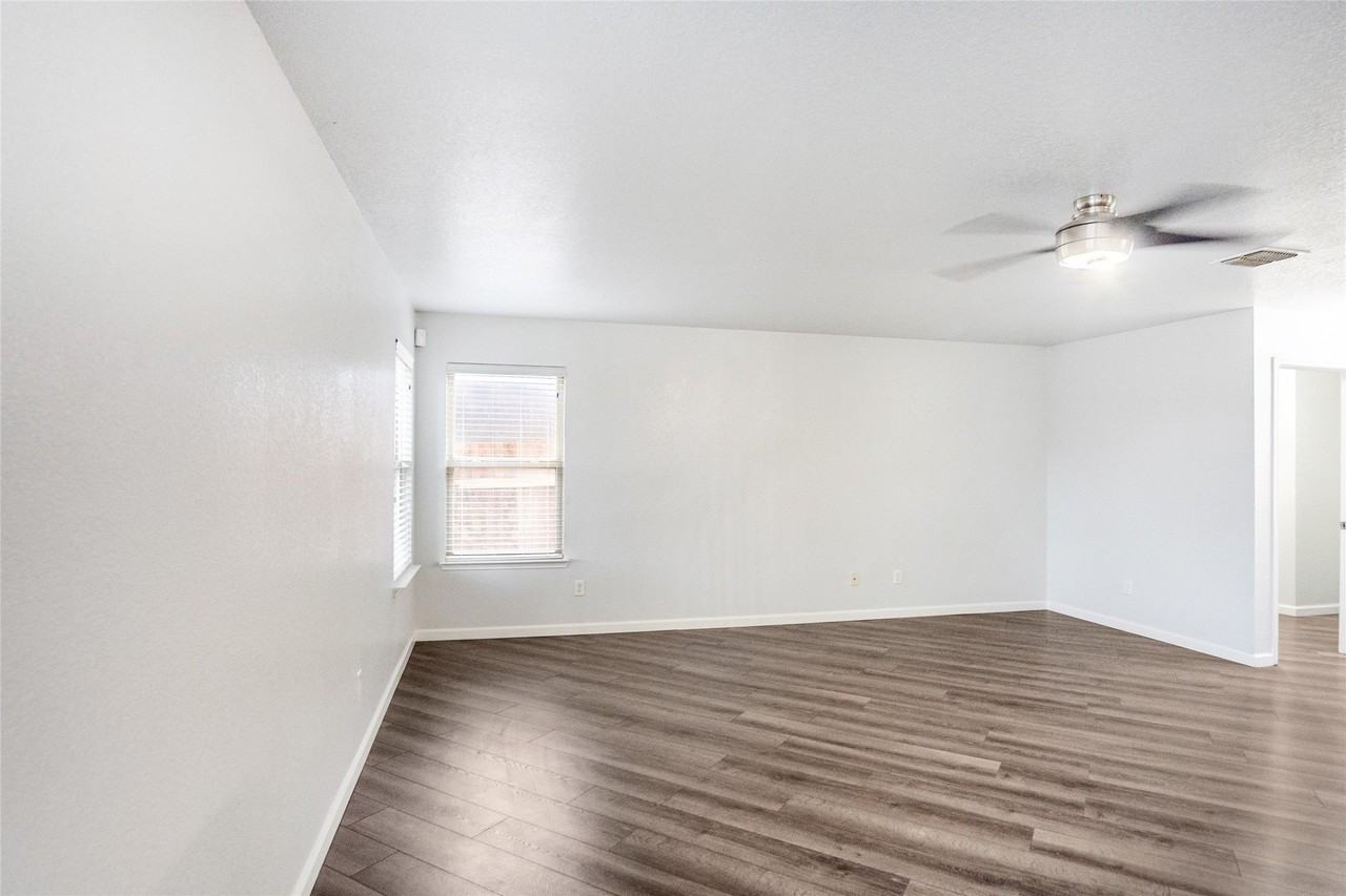 5108 Placid Dr - Photo 6 of 18